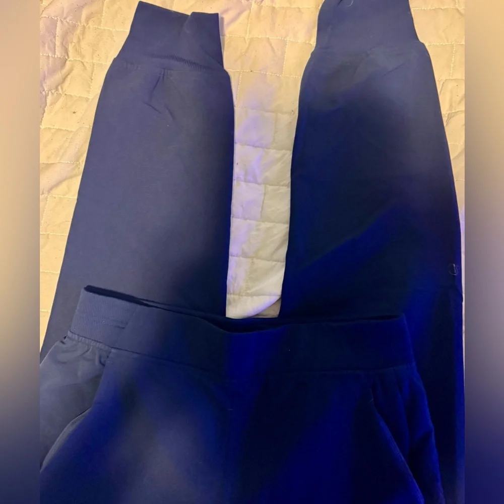 Lululemon Women’s Jogging pants Blue size 4